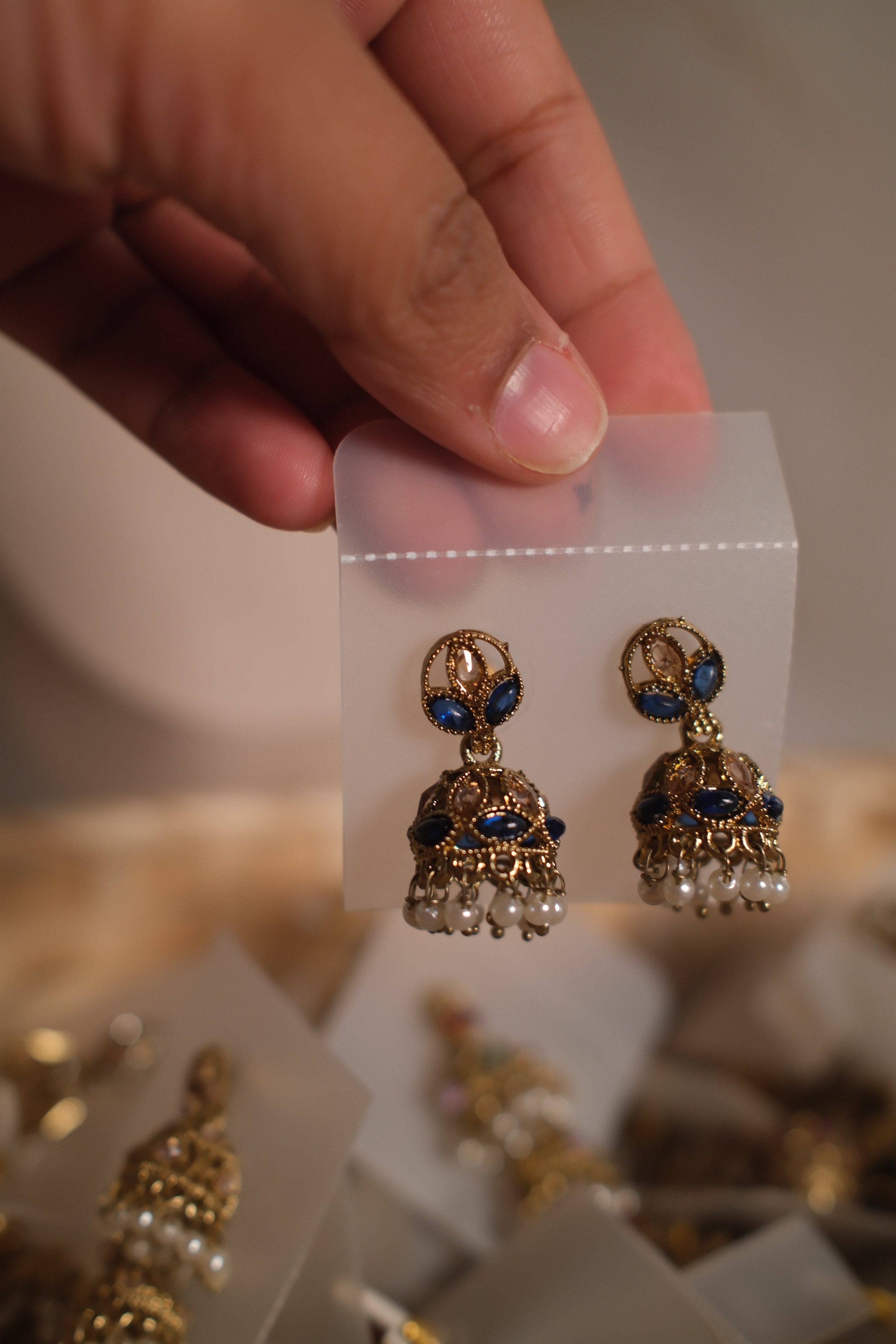 Mini Jhumki