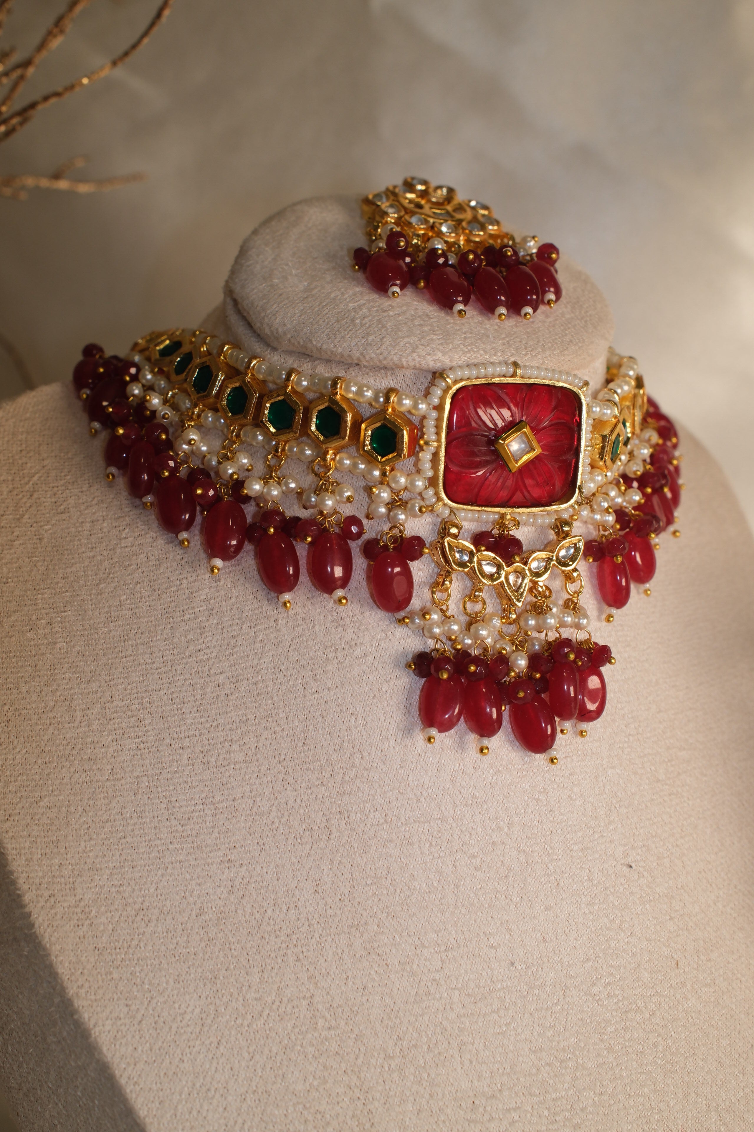 Survarna Set