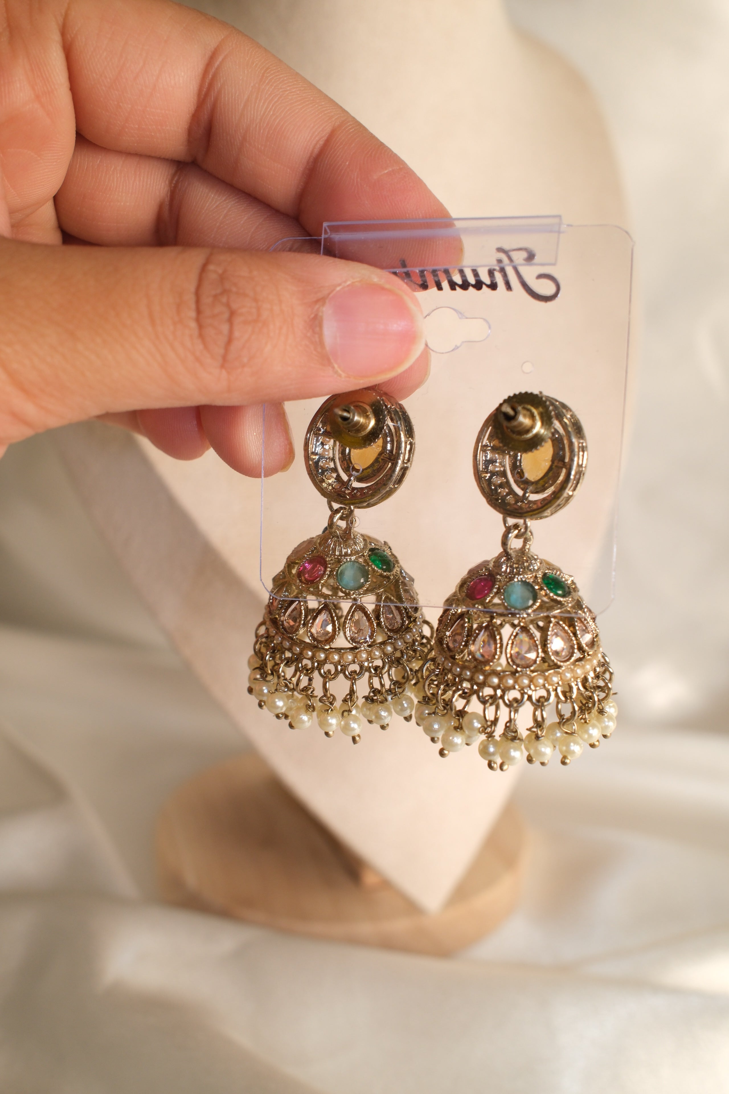 Pari Jhumka