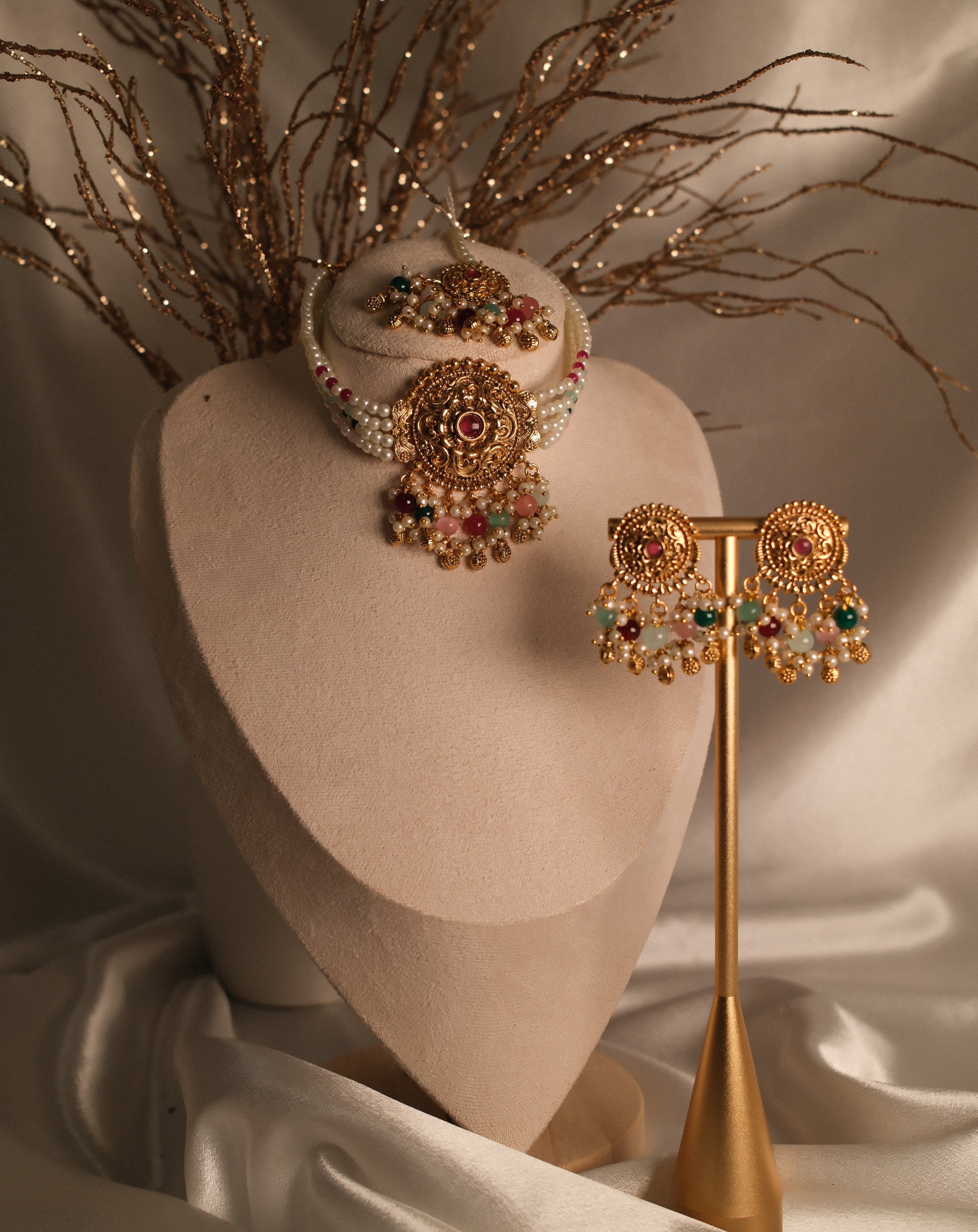 Roshni 1g gold plated set w/ tikka