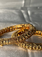 Chaandni Kangan - 1 gram gold plated