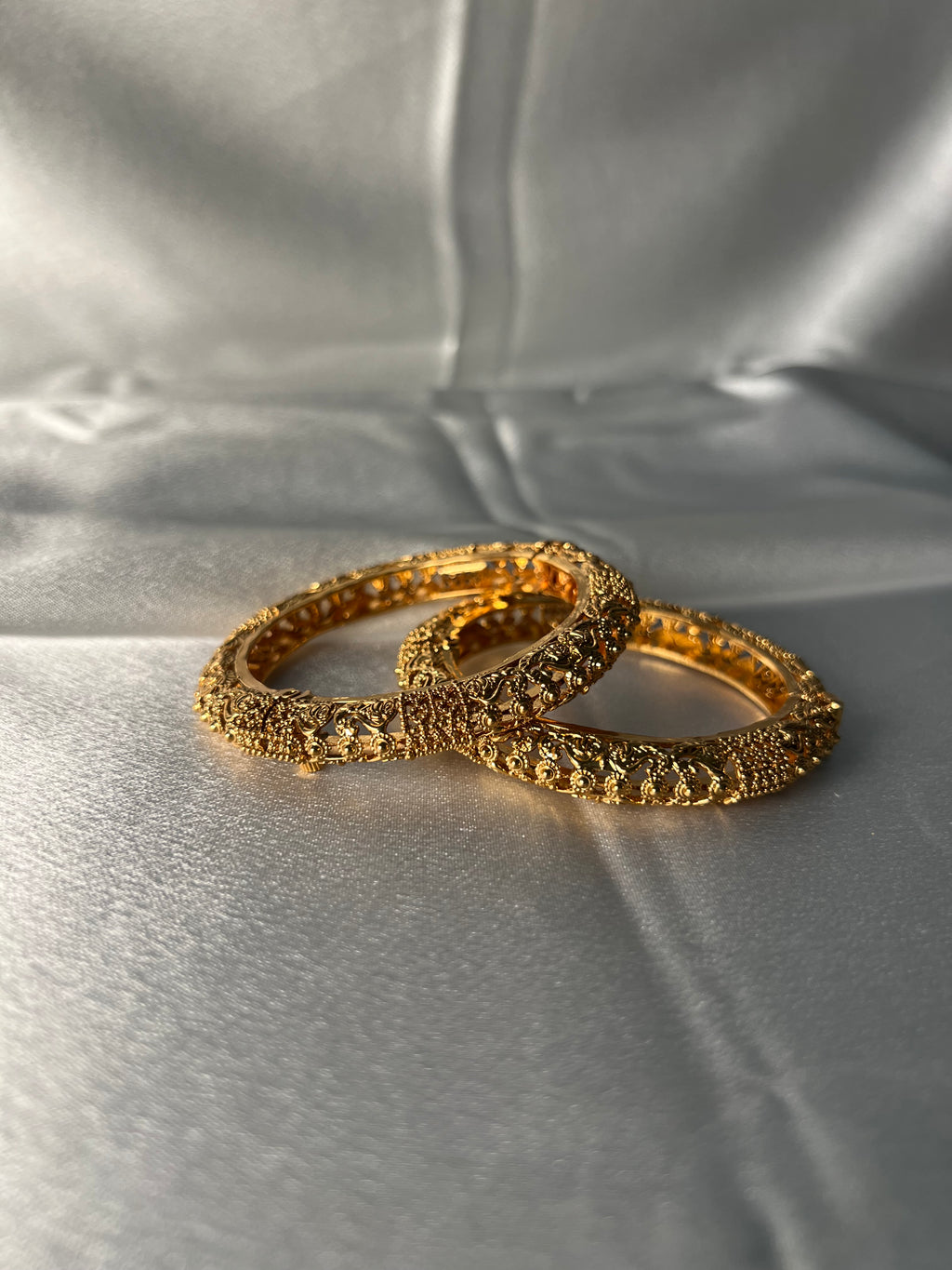 Chaandni Kangan - 1 gram gold plated