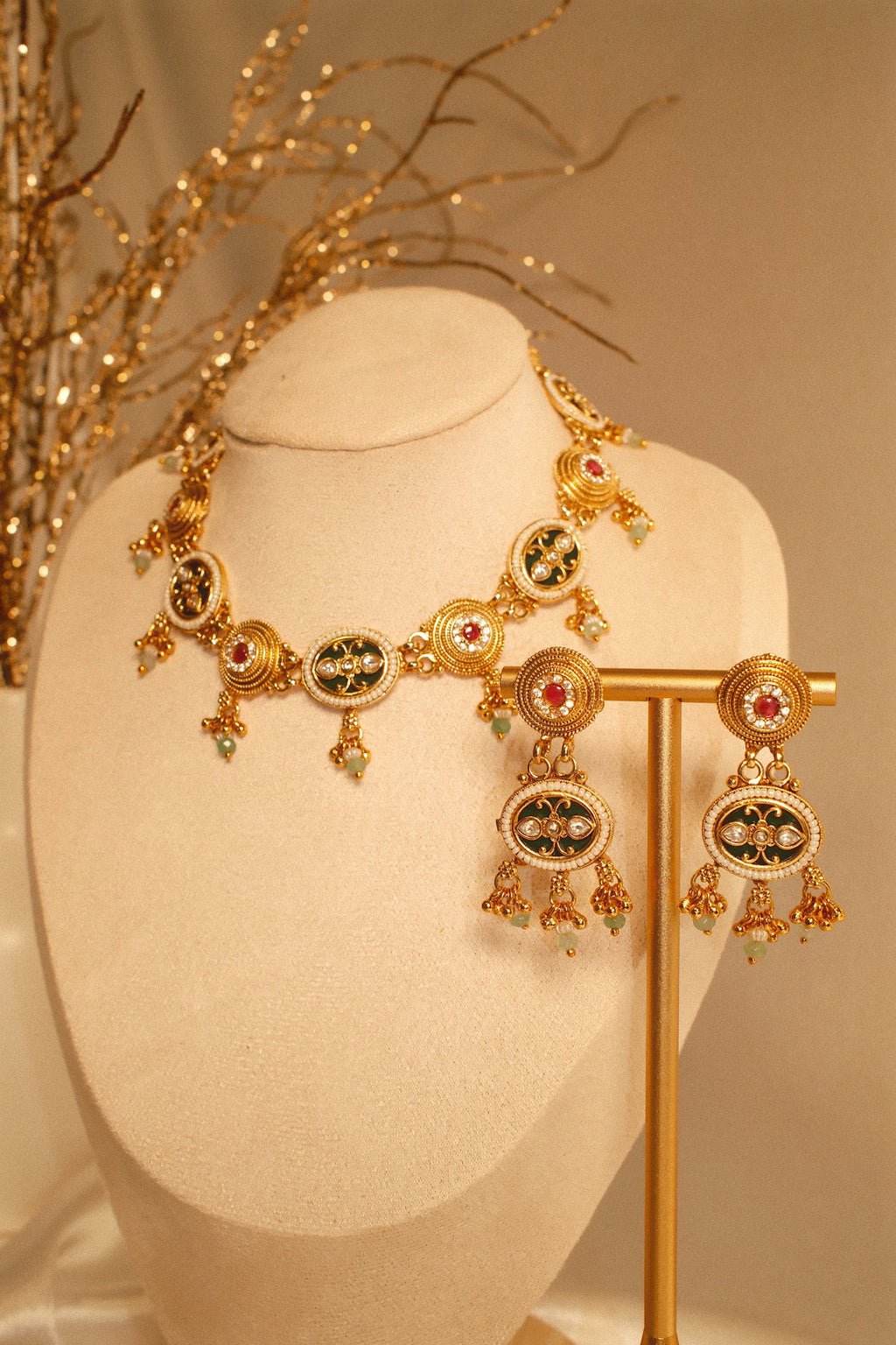 Zeenat Set
