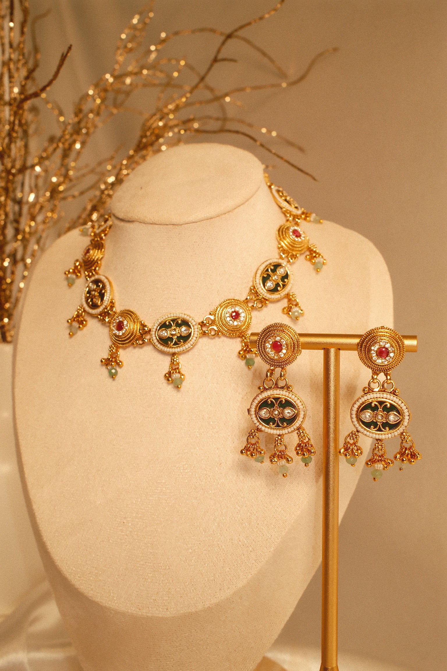 Zeenat Set