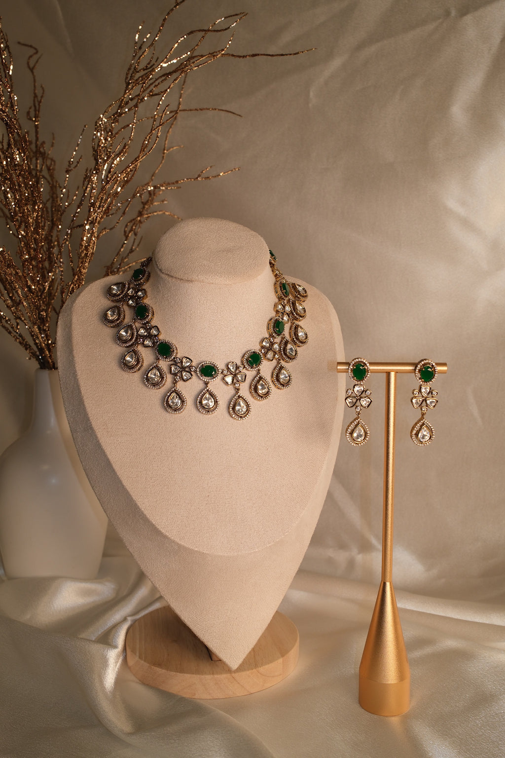 Palak Moissanite Set
