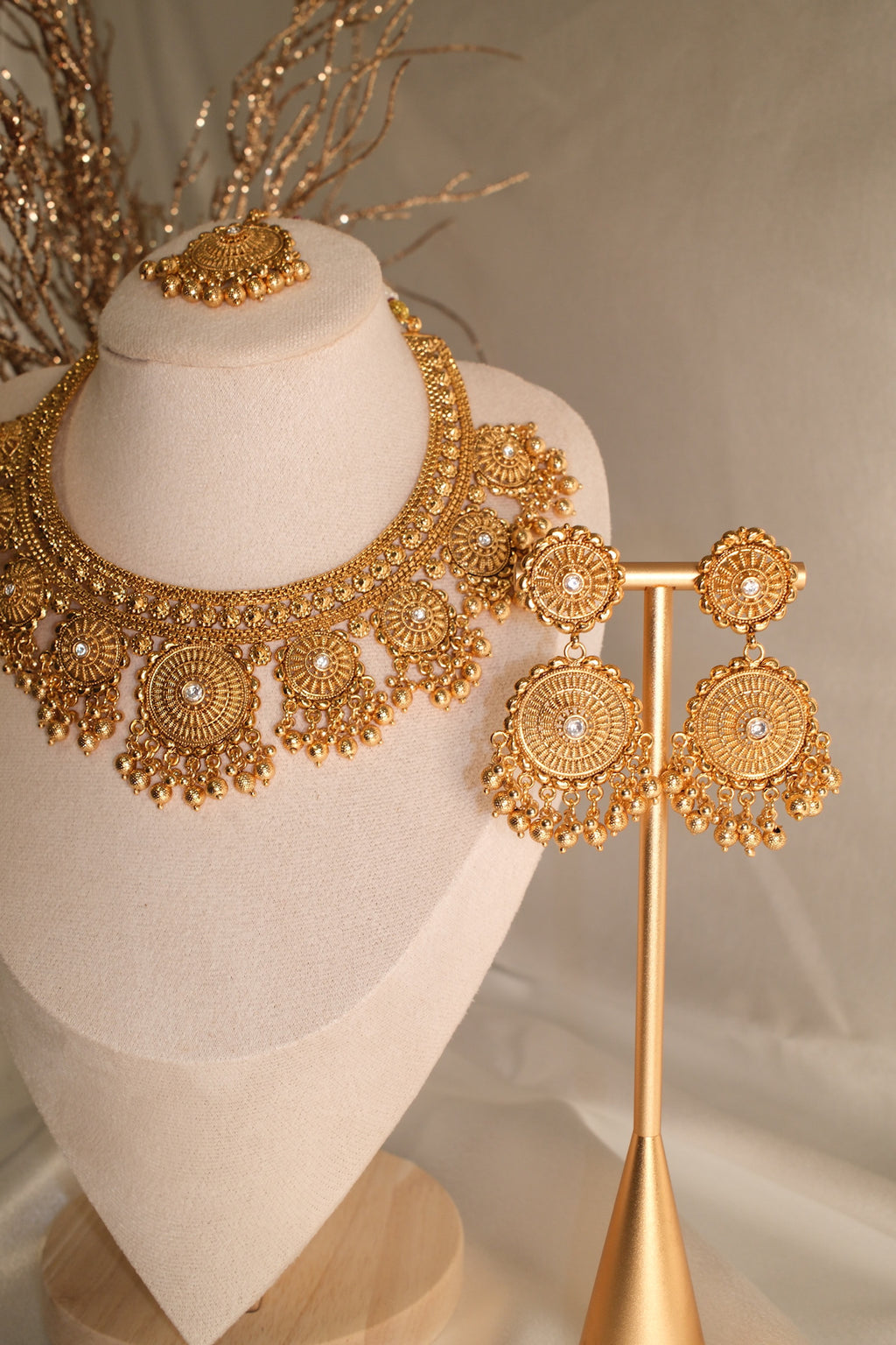 Maharani Set with Tikka – 1 Gram Gold Plated