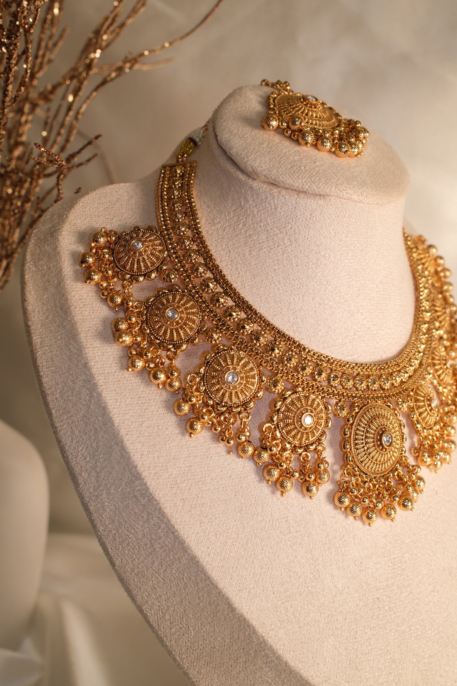Maharani Set with Tikka – 1 Gram Gold Plated
