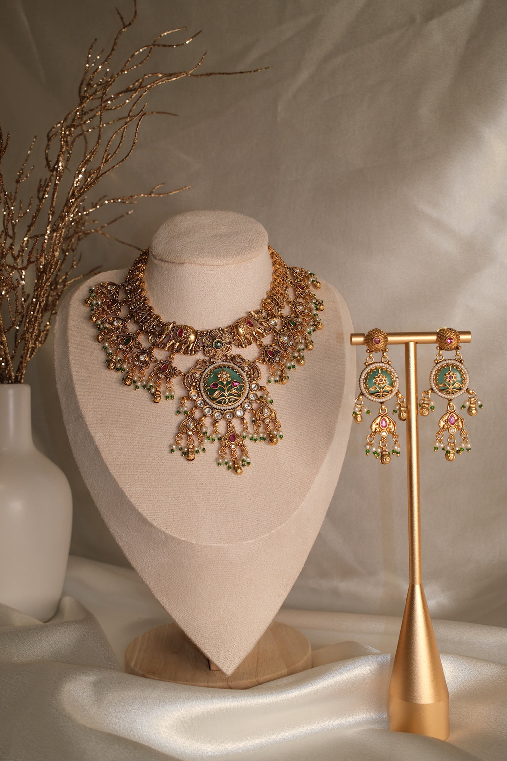 Rajvardhan Antique Heritage Set