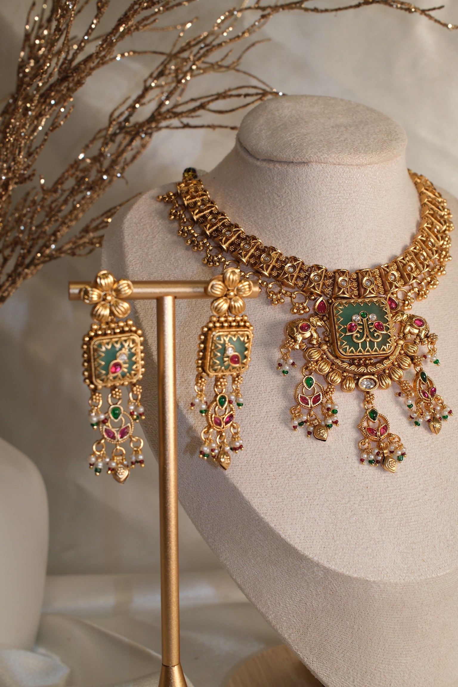 Rajwada Jadau Heritage Set