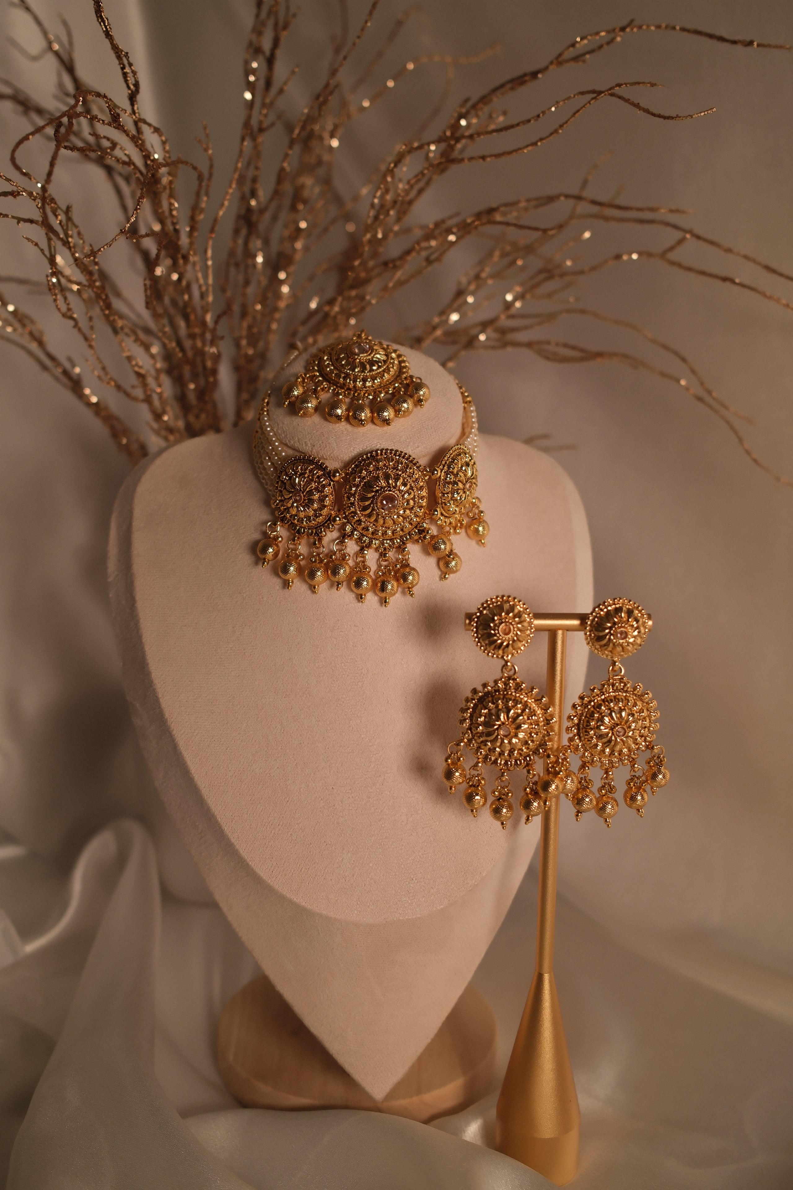 Vaibhavi Choker Set