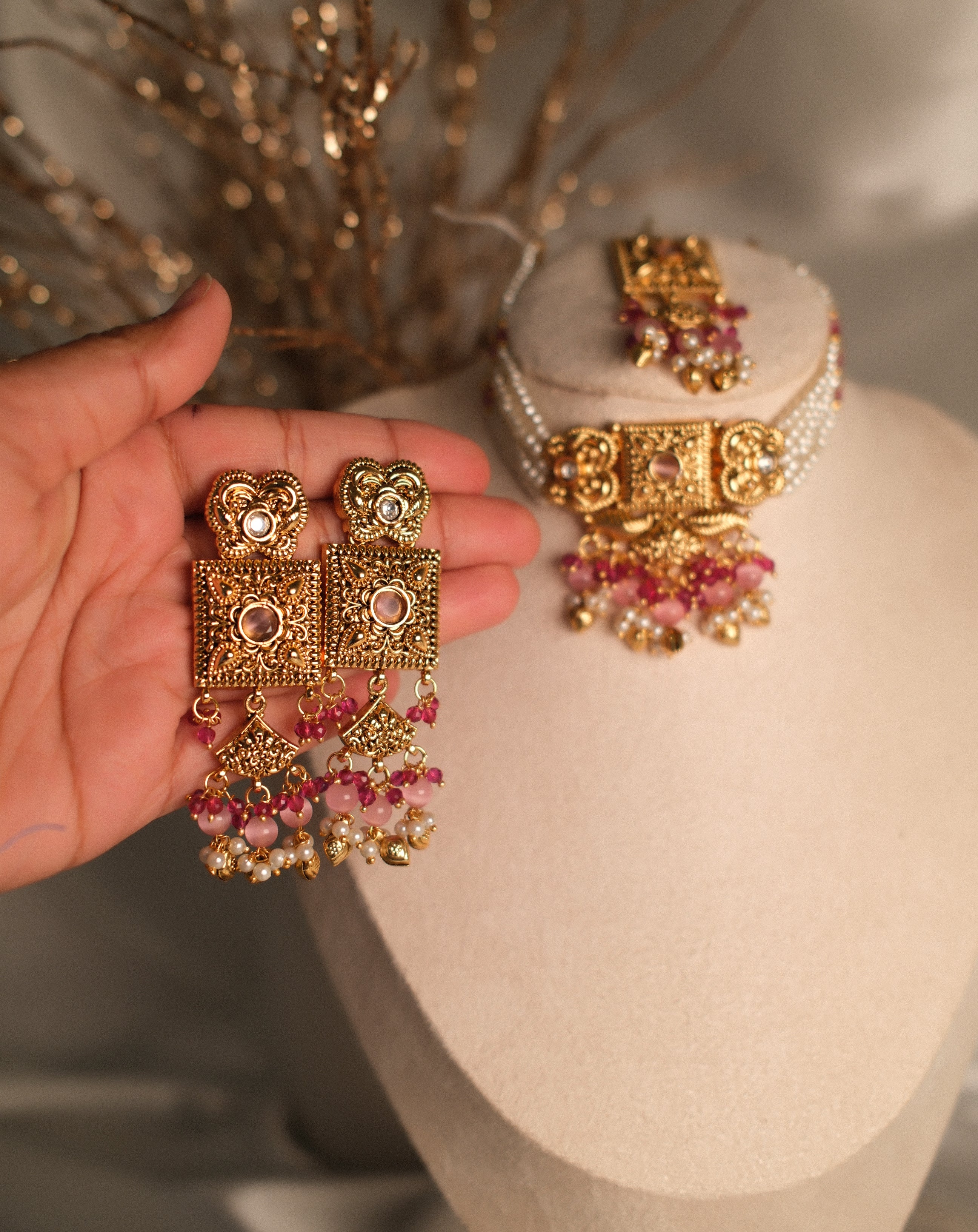 Regal Bloom Choker Set